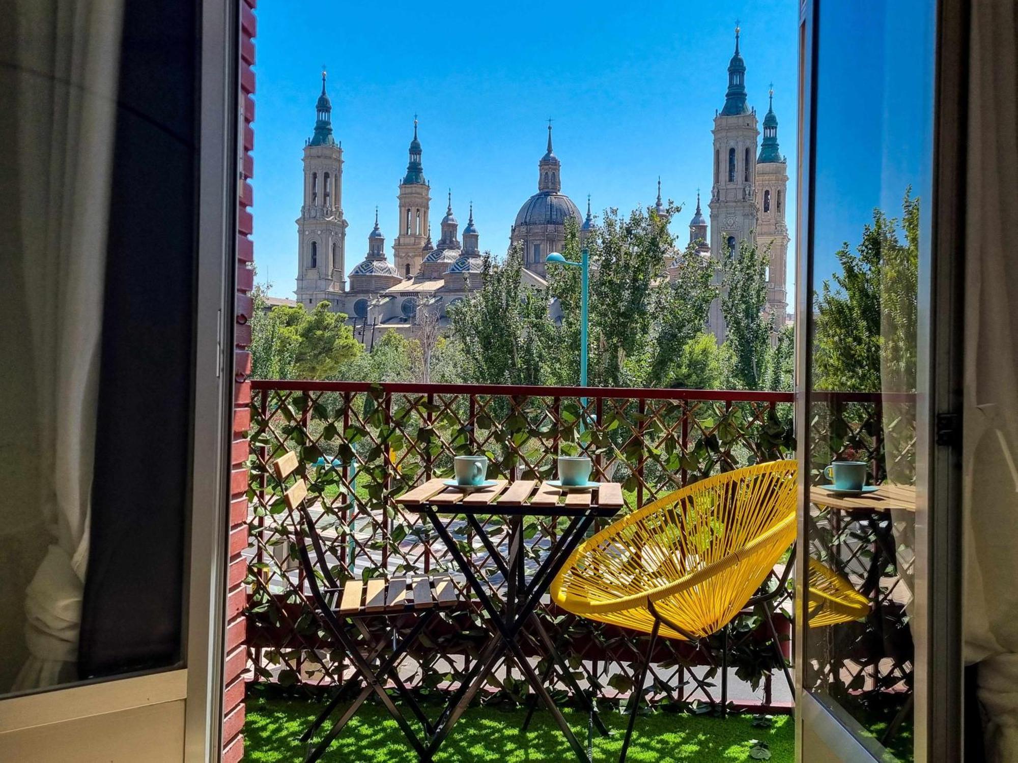 Apartment Front Views To El Pilar Comotucasa Zaragoza